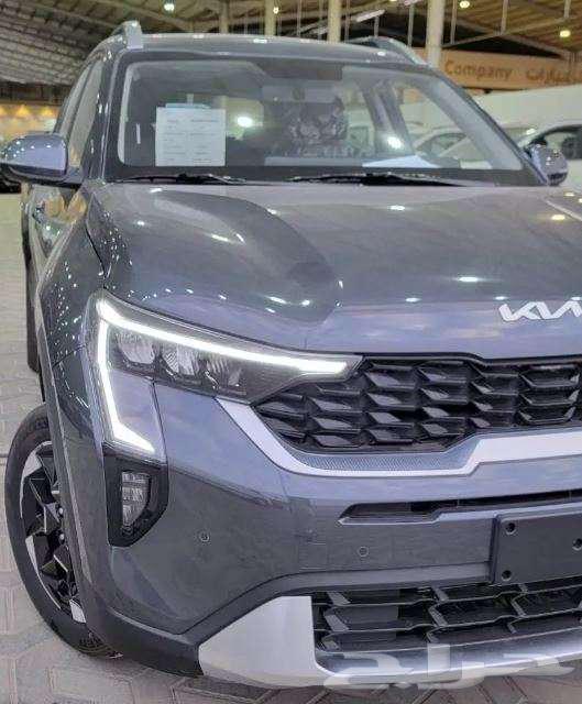 Kia Sonet MID with 1.5 engine, model 23, for less than 70,00063530162593025114