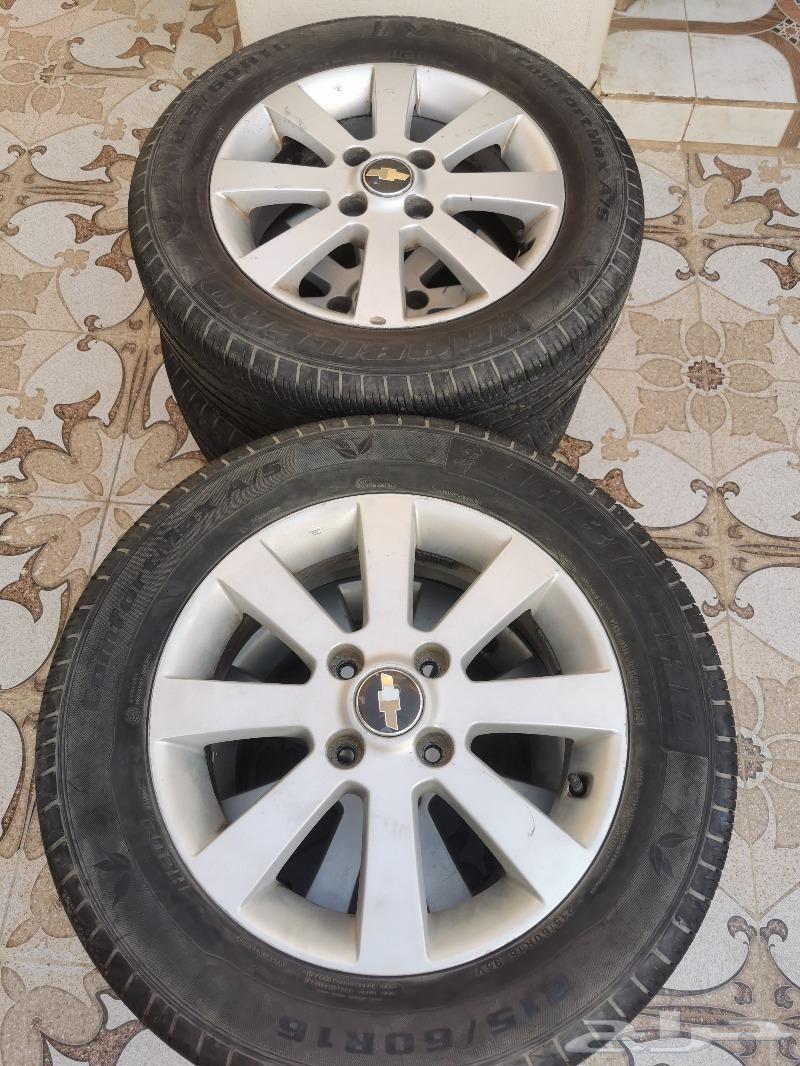 Rims with tires63528114748291111
