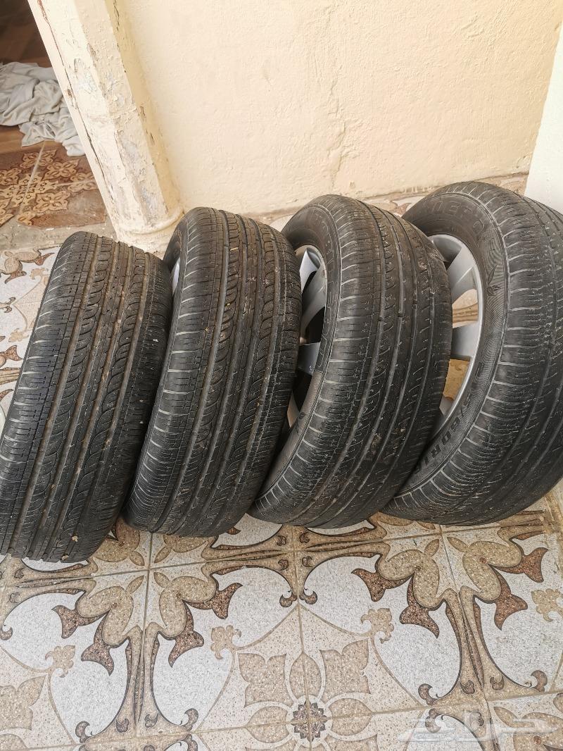 Rims with tires63528114748291113