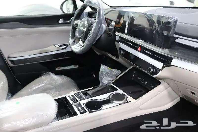 Lowest prices for Kia K5 upgraded standard model 202563529036064385111