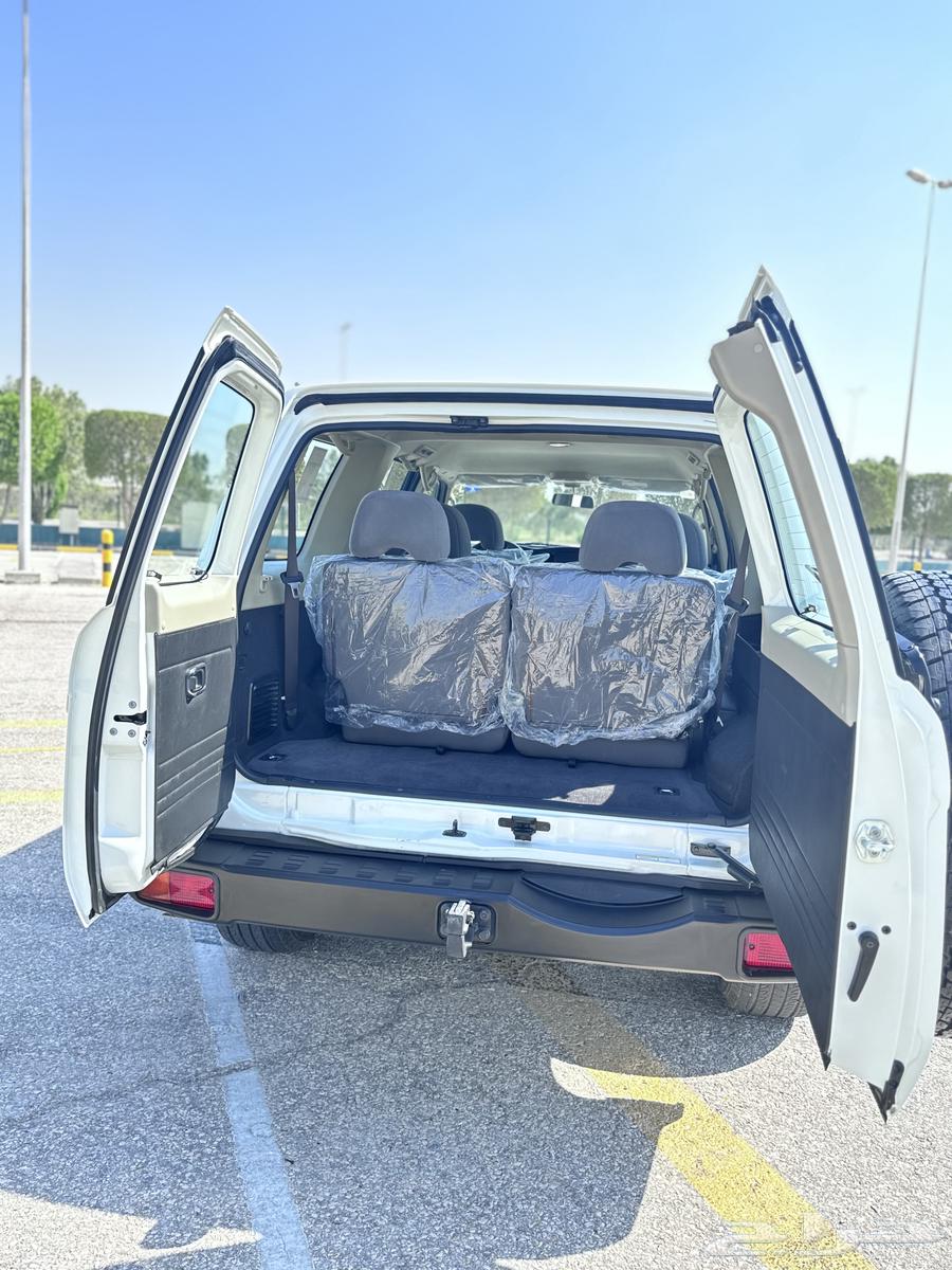 Nissan63528412123779113