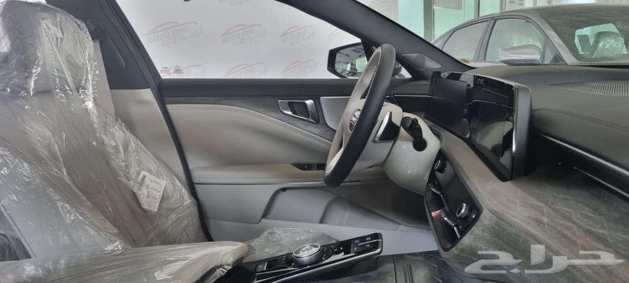 Kia K8 half and full glass, model 23 and 24, cash and installment63529559434754113