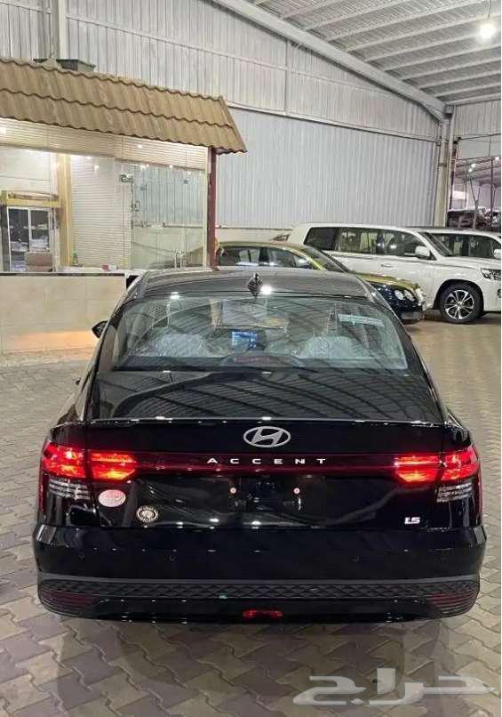 Accent Fleet shape old installments63522418309762112