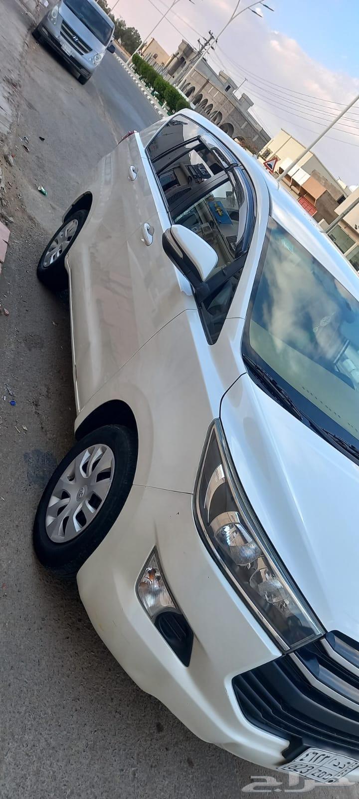 Toyota innova crysta 201763523334846721111