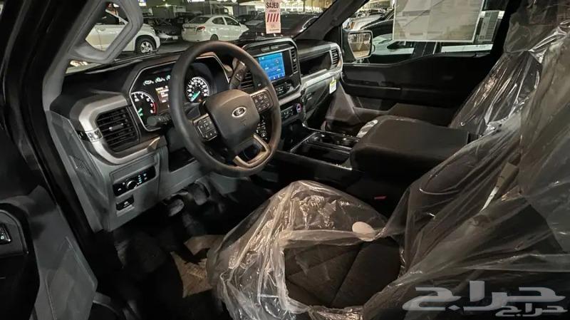 Ford F-150 XL Gasoline, Two Cab, 8 Cylinder, 202463527025428097112