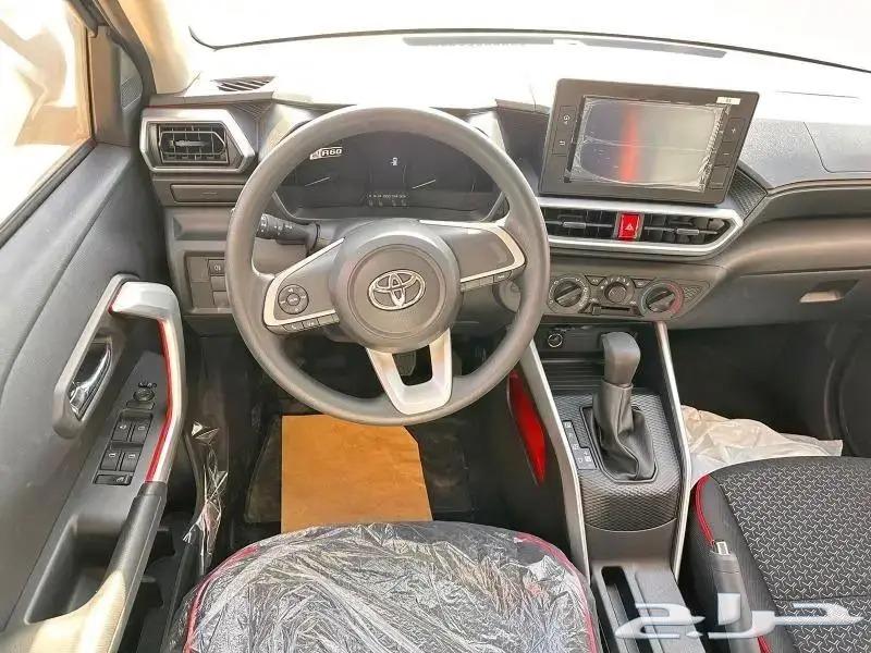 Toyota Raize Standard Class 2024 SUV with Installments at All Banks63527158750594112