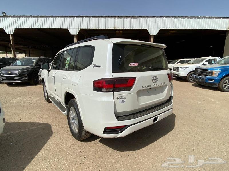 Toyota Land Cruiser GXR L2 2022 cash and installment63527158799618113