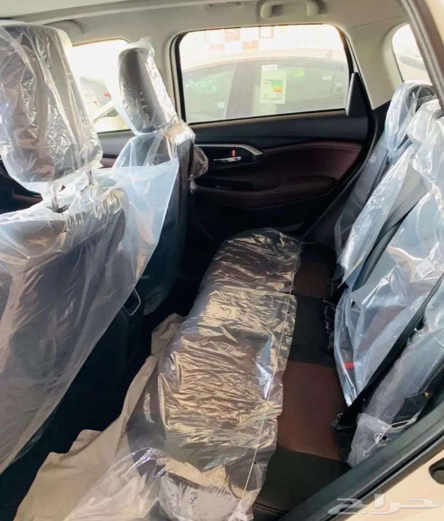 Toyota Urban 2025 available in yellow colors63524080773251112