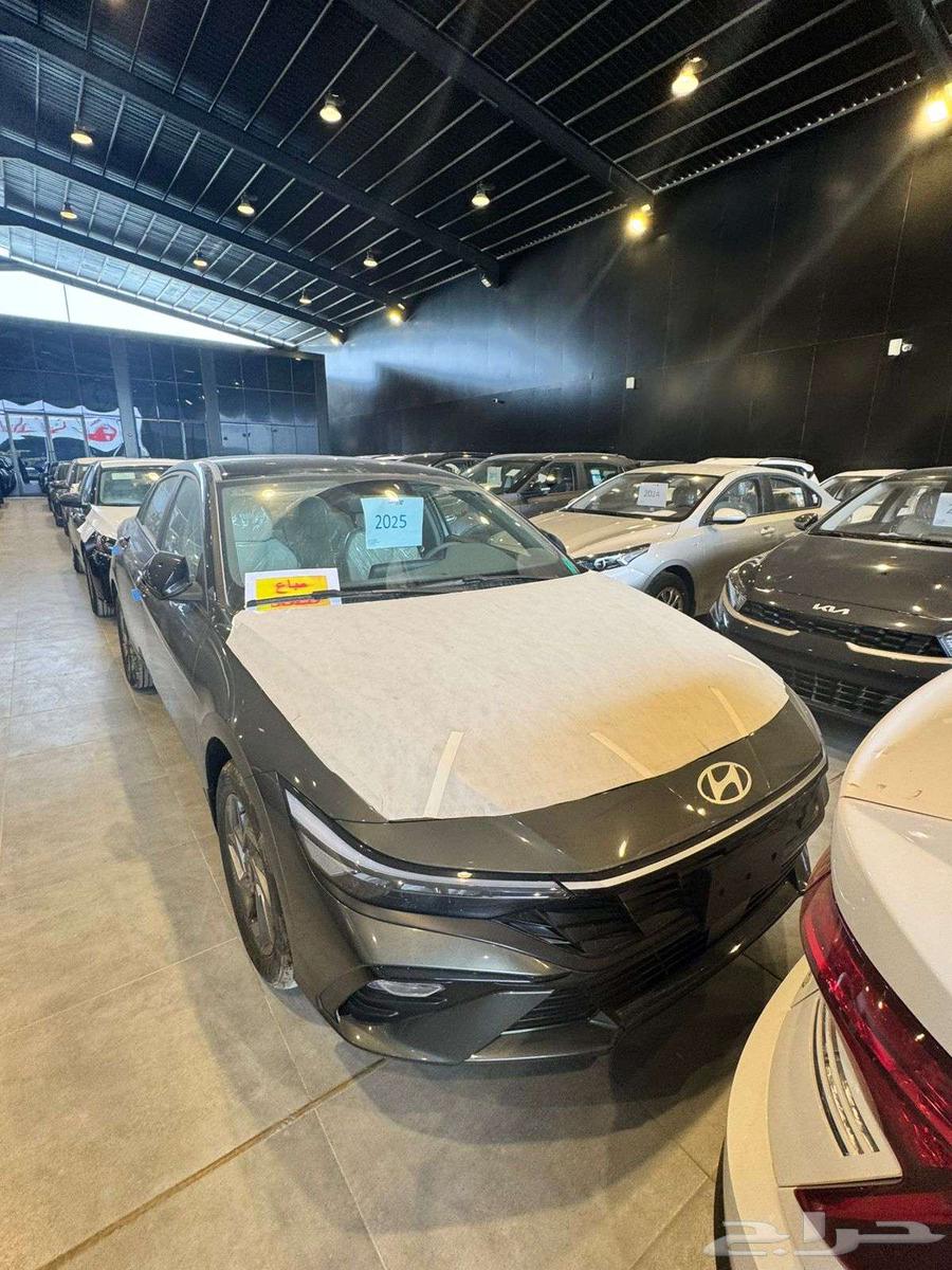 Hyundai Elantra 202563525773535106112