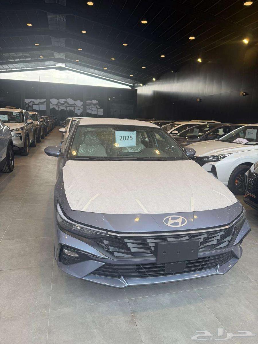 Hyundai Elantra 202563525773535106111