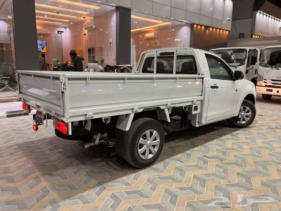 Isuzu D-Max 150 horsepower, model 2025 with customs card63527224893826114