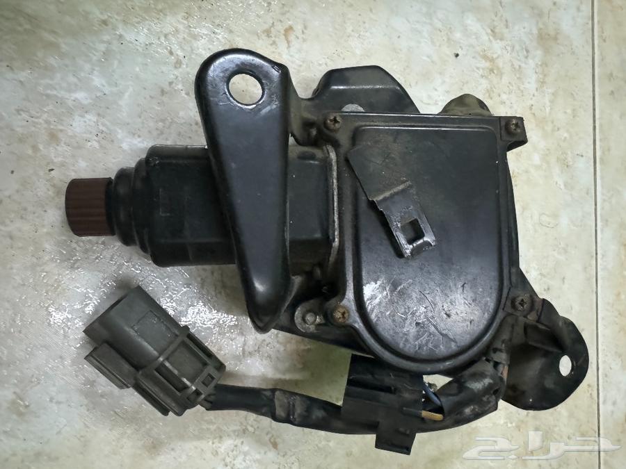 قطع مستعملة نيسان (300zx)63526555985537113