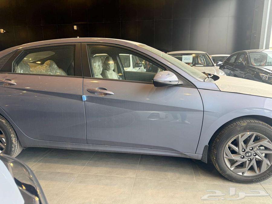 Hyundai Elantra 202563525773535106114