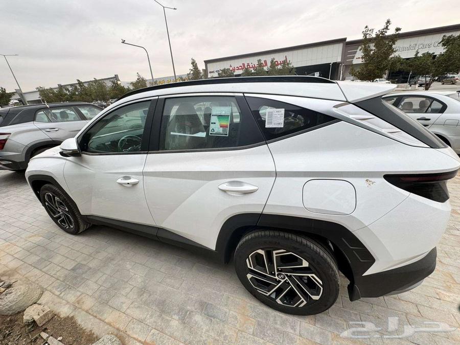 Hyundai Tucson 2025 with 1.6 engine and 2.0 engine63523266965634113