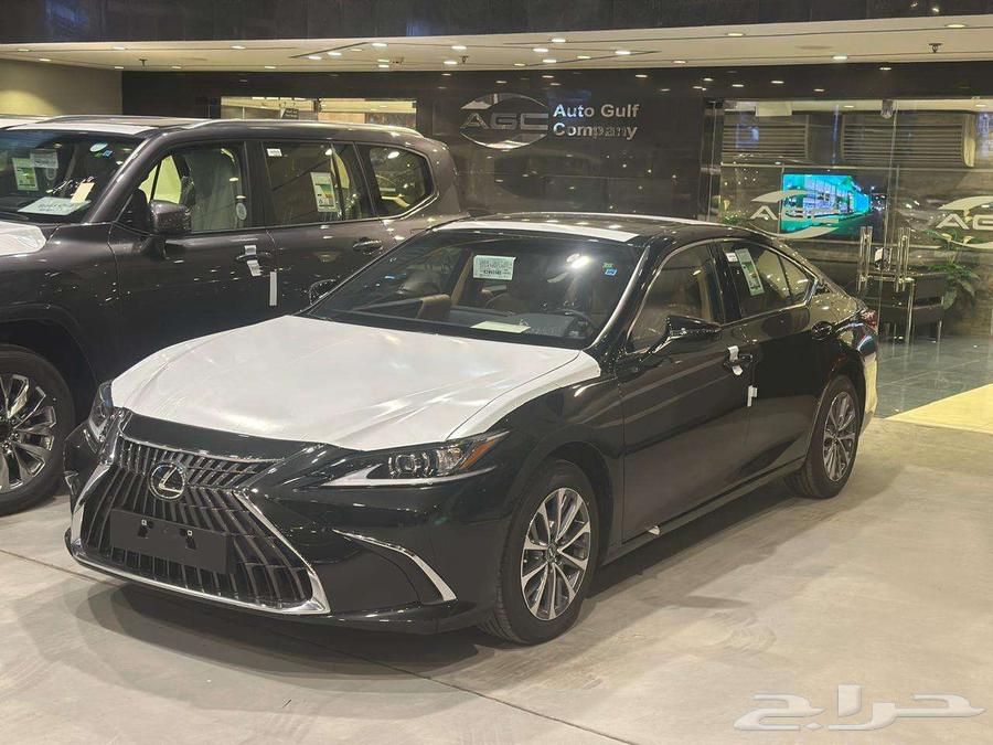 Lexus ES250, and all payment methods are available63521739616130111