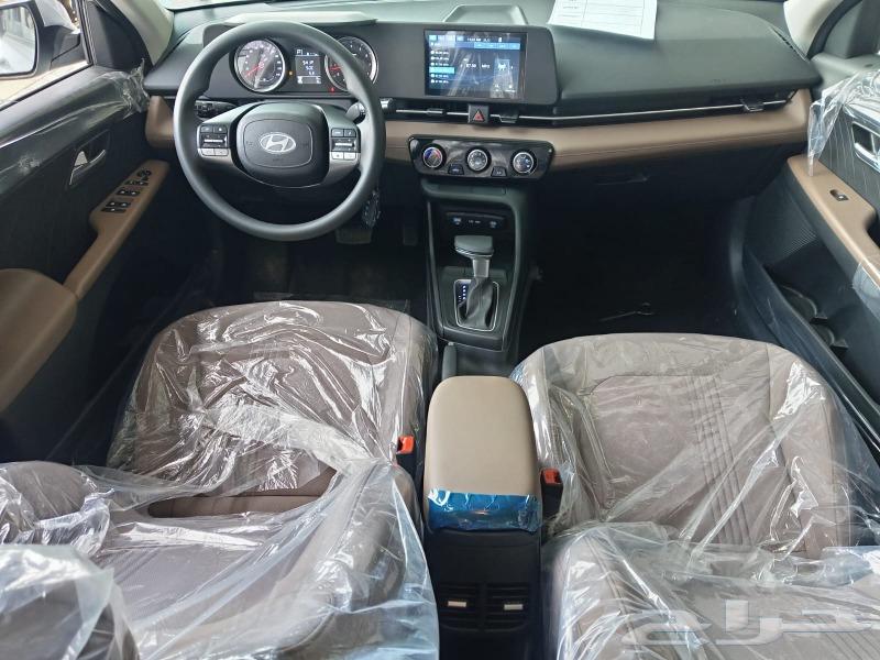 Hyundai Accent Elite 2025 model, cash and installment available63519672857987114