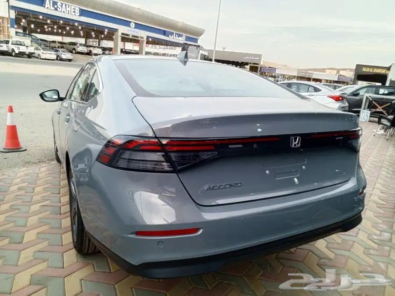 هوندا اكورد استندر ونص فل موديل 202563522615554177114