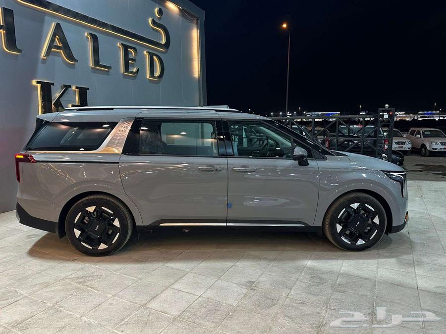 Kia Carnival Half Price 2025.63516953349121114