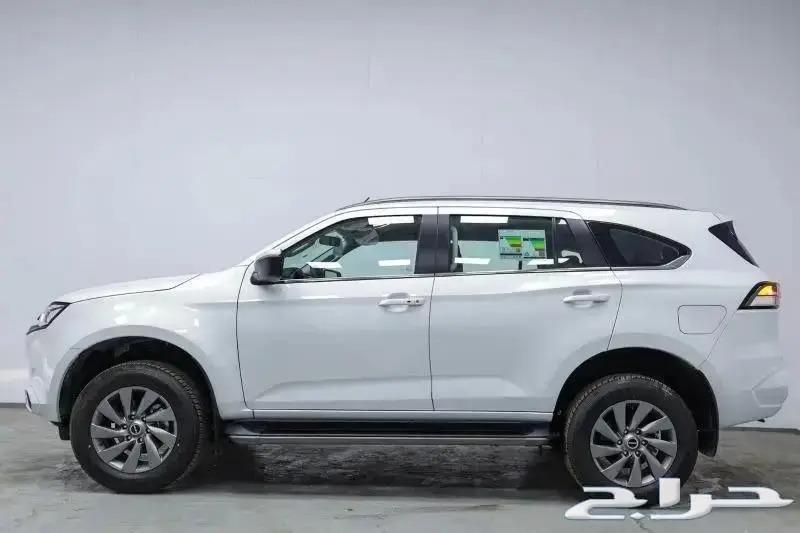 Isuzu MUX Cash and Installments 202463510784651523112