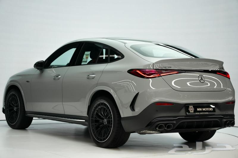 Mercedes GLC 43 Coupe 2025 model, Gulf specs, gray and red63511882816257113