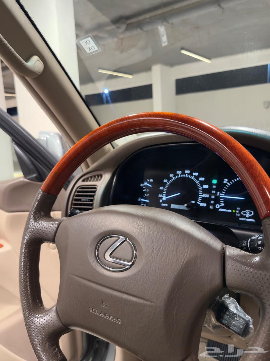 Lexus 470 LX Model 2002 Tank - Sold -63511555092481114
