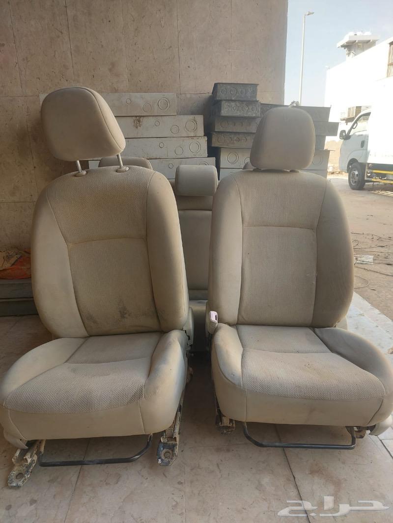 Corolla 2013 seats63502821725955112