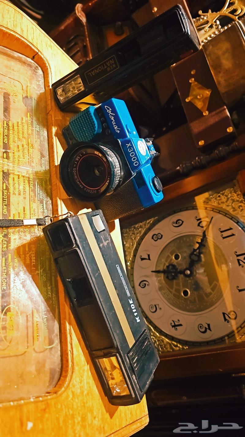 Old heritage cameras632899557176341128