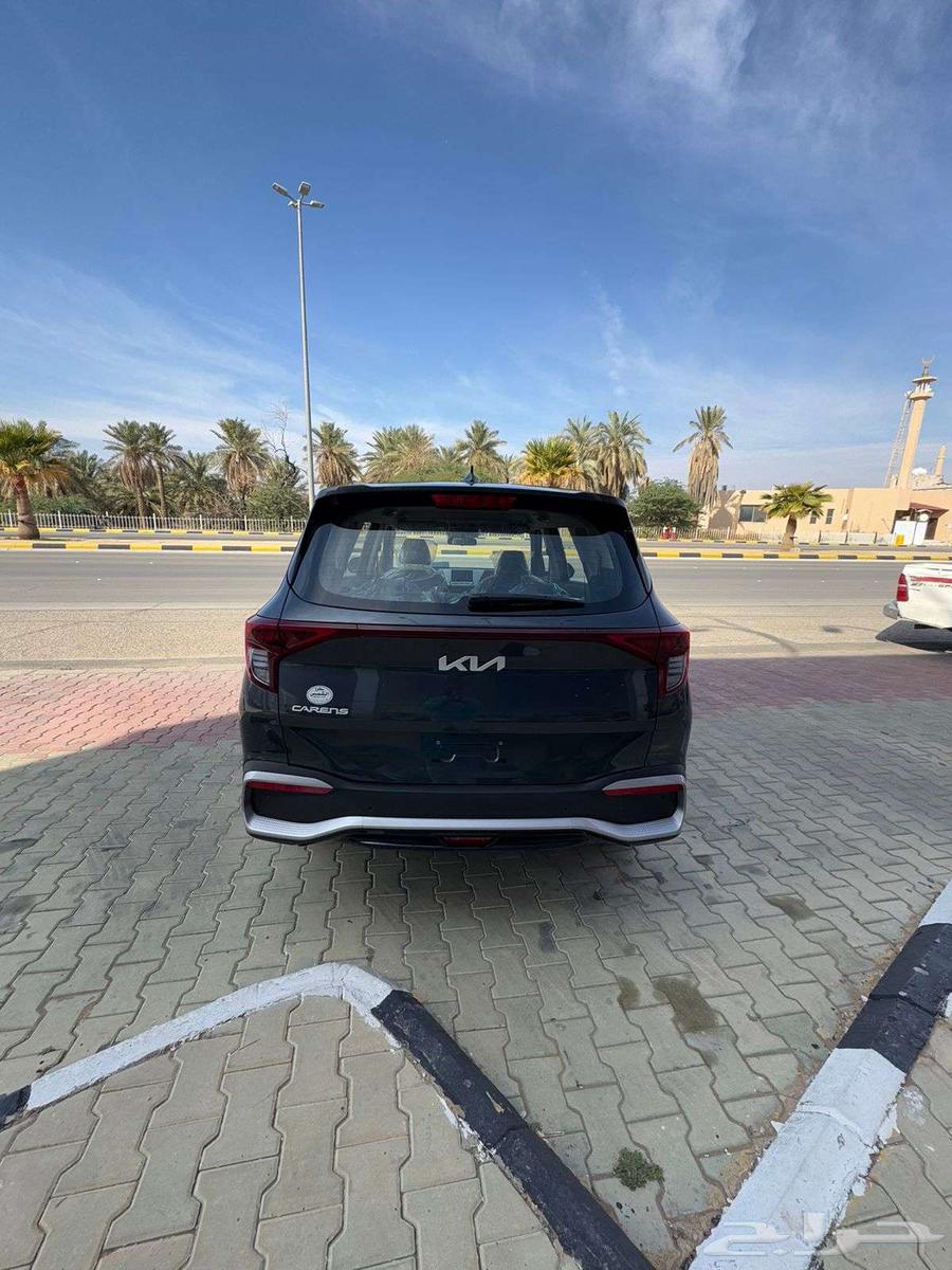 Kia Carens Standard Model 202563505998529410112