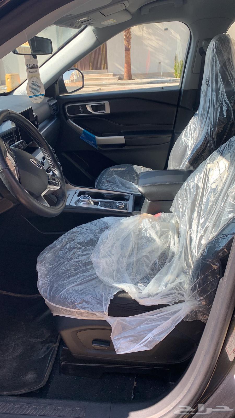 Ford Explorer 2021 fully loaded63506796266883114