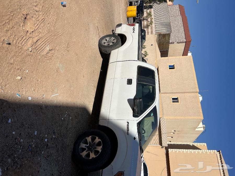 F150 2012 White door and text63507434050947112