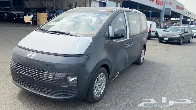 Hyundai Staria 9-Seater Diesel Automatic 202563498893053314111