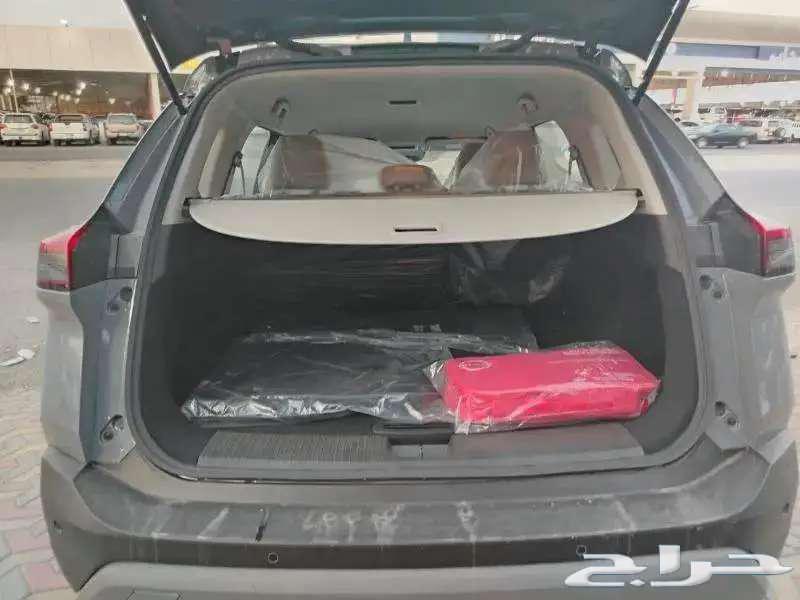 Nissan X-Trail Standard 2.5 2024 model, automatic, one unit63497073454850112