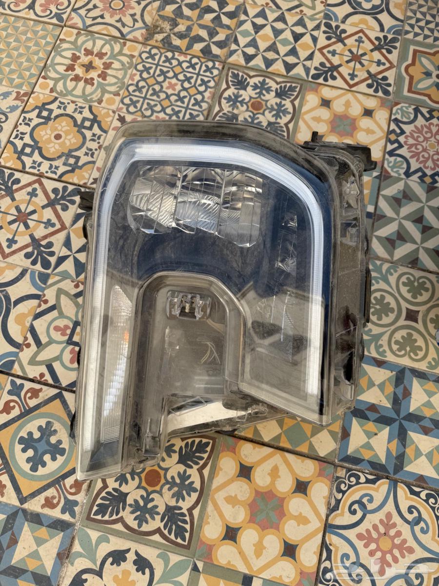 Front right fender for Ford Ranger 2023 and front left headlight for sale63497239418243113