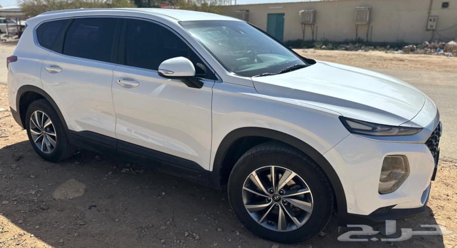 Santafe 2019 diesel, 7 seats, 67,000 riyals with customs card63489186266369111
