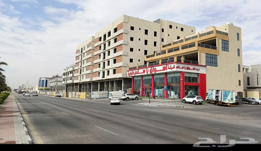 صالات تجارية بمساحات مفتوحة للإيجار بالقطيف63006567738755111