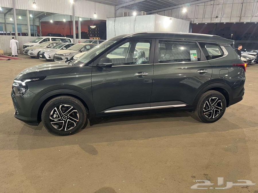 Kia Carens full option, 1500 engine, 2025 model, available for cash and financing offers63489409846787111