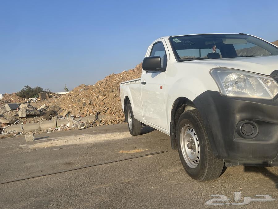 Sold Isuzu 2020 model, body and agency63484336547075113
