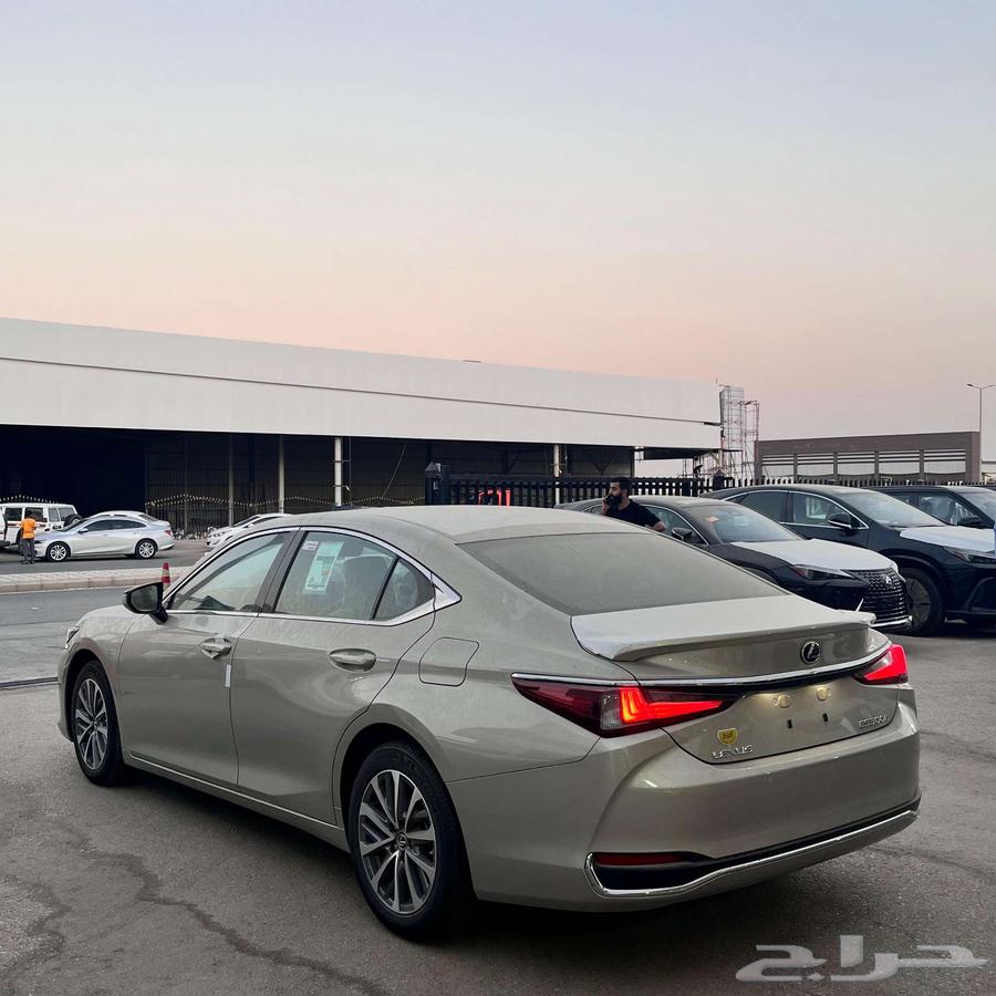 Lexus ES300 Hybrid 2024, Saudi, brand new, cash and installments available63487310391939111