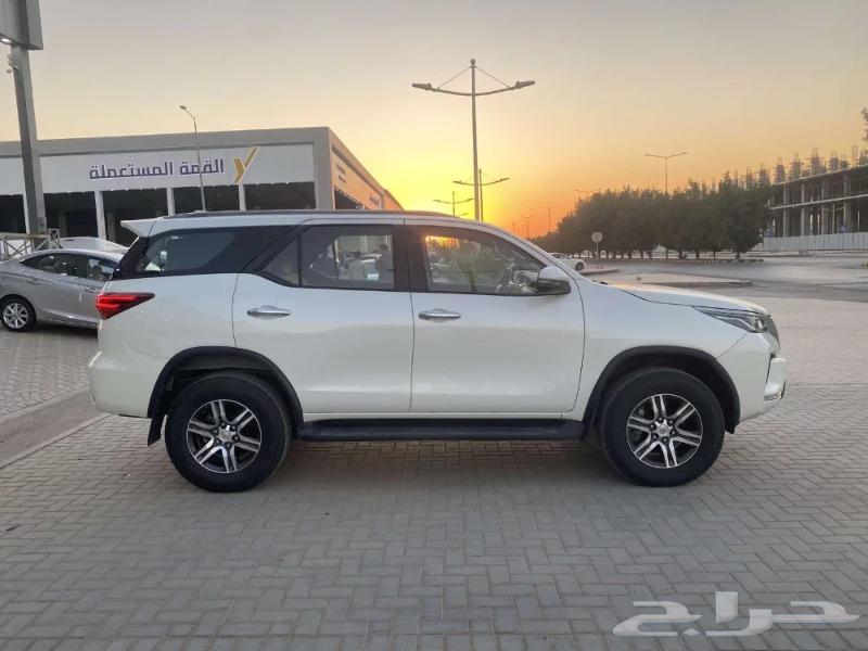 Toyota Fortuner Standard 2021 white cash or financing63431147306243113