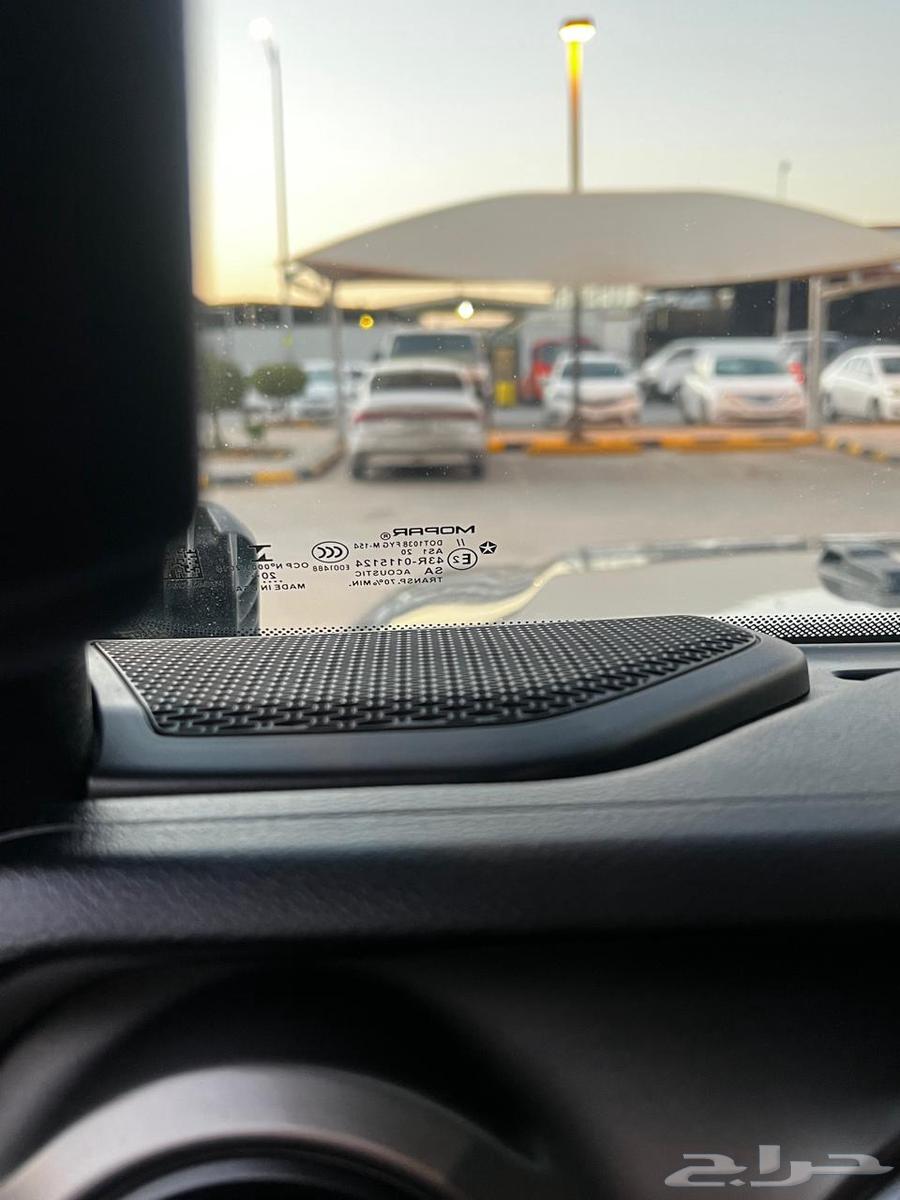 Jeep Wrangler Sport Plus63481141055745112