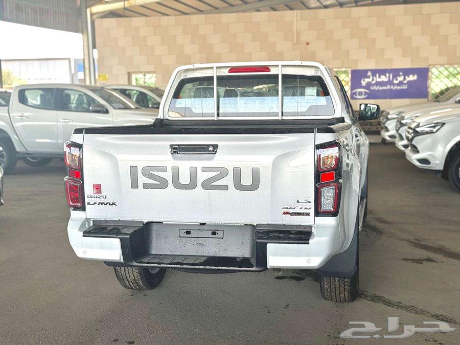 Isuzu D-Max Double Cab LS 202463475445471619112