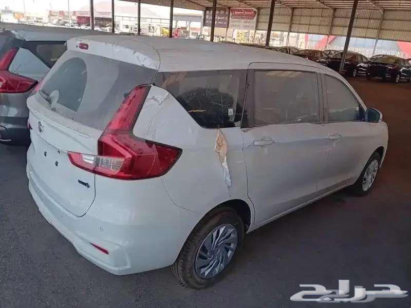 سوزوكي ارتيجا استندر موديل 202563473736973698113