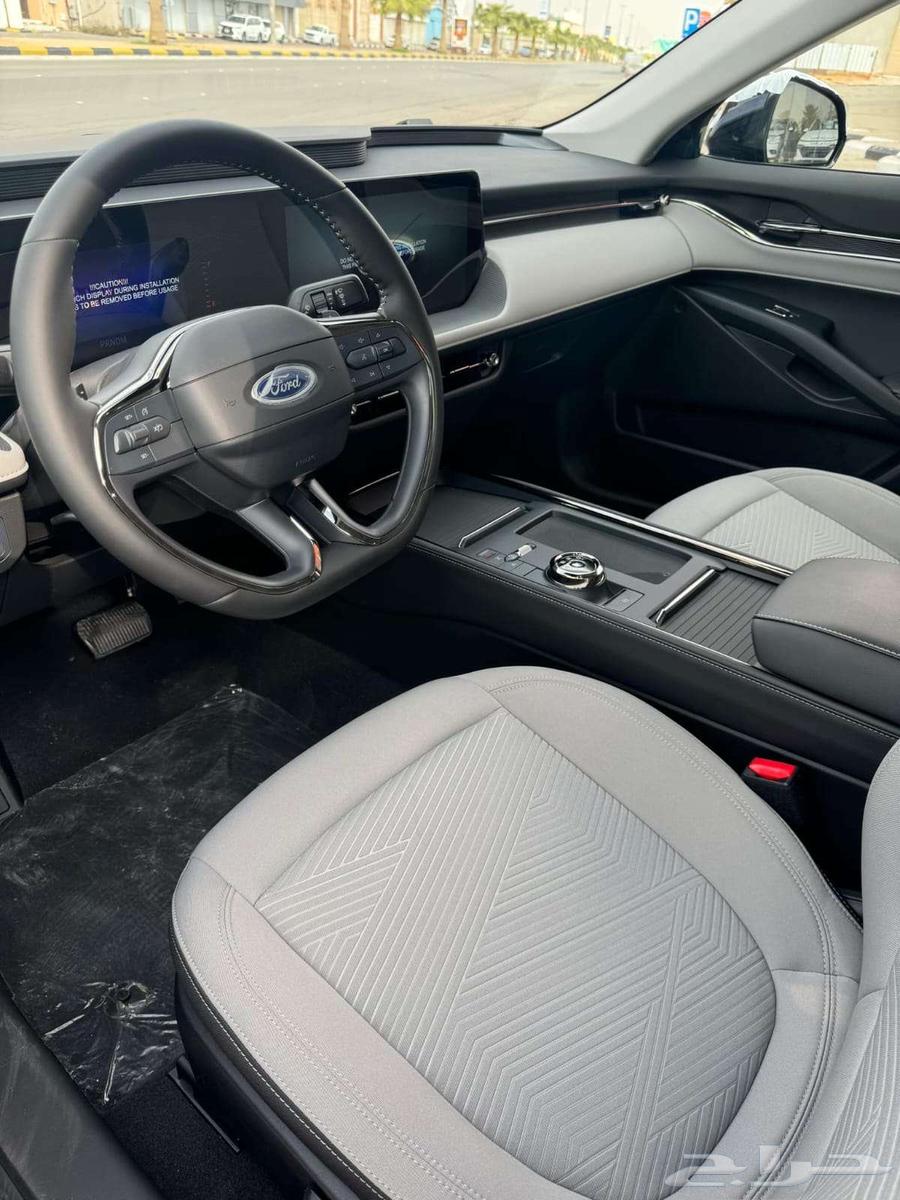 Ford Tourus Gulf Ambient Model 202563474730125058114