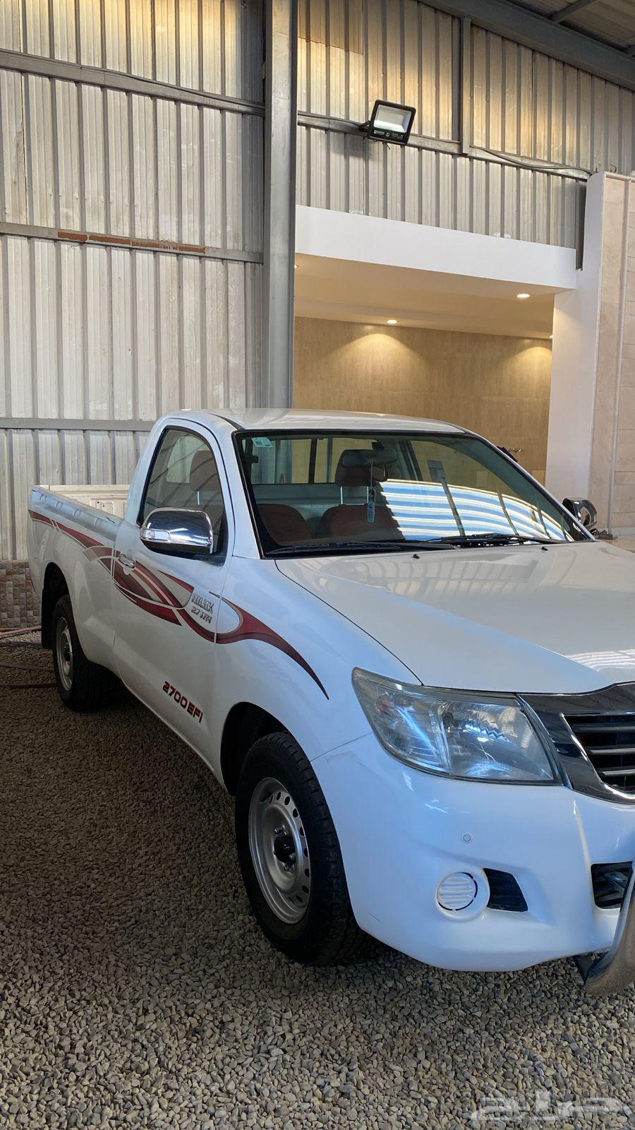 HiLux 2015, full option, with guarantee63470070034689111