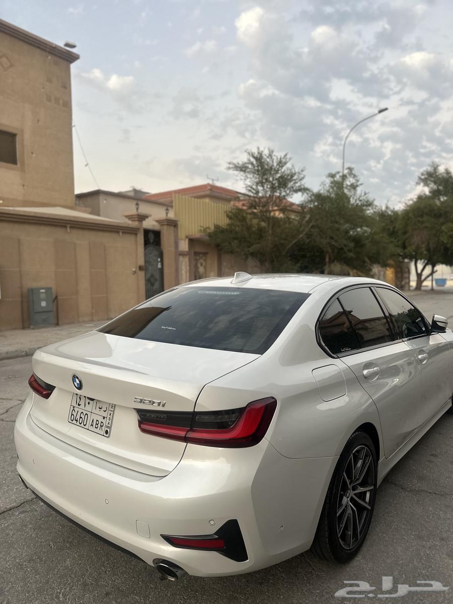 BMW 2022 320i Luxury63501536835842111