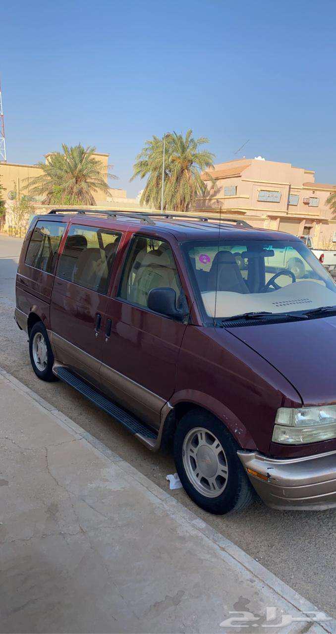 فان سفاري 2005 عليه لوحه مميزه63470240264834111