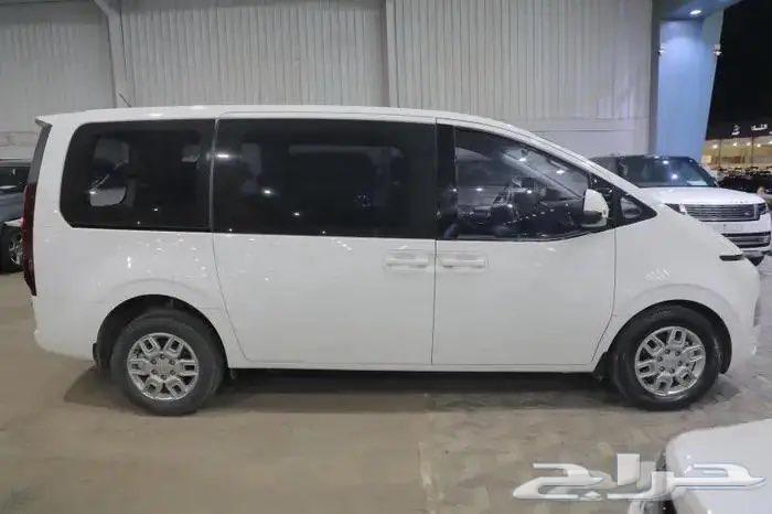 هيونداي ستاريا استاندر ديزل ماكينة 2.2 اربعة سلندر موديل202363470187337729114