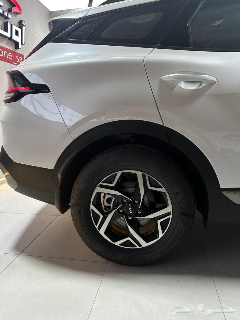 Kia Sportage Standard Model 25, 1500 engine, cash and installment available63470229564161112