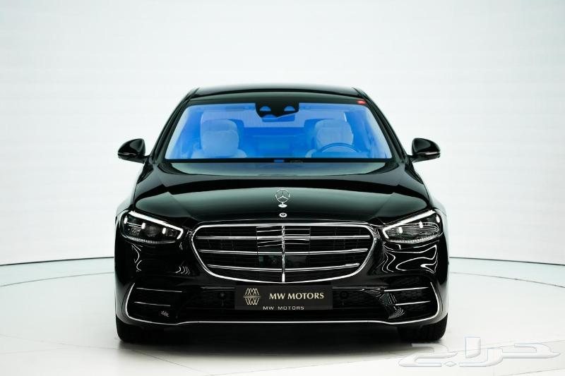 مرسيدس S 580 موديل 2025 أصفار خليجي أسود أبيض63470190883457111