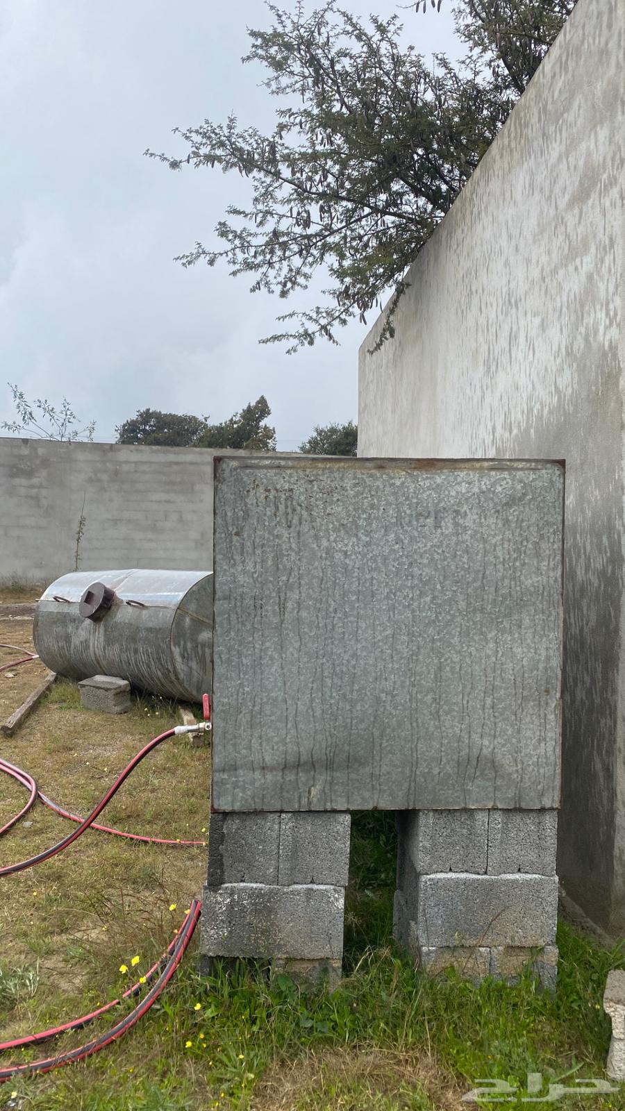 2 used and clean tanks for sale63267120705795114